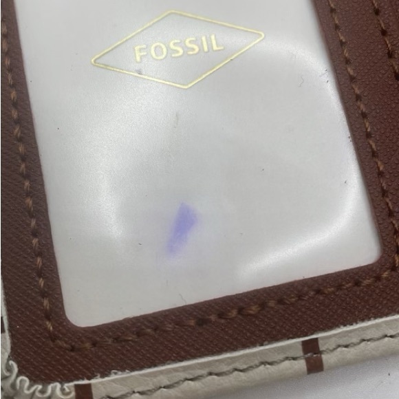 Fossil Madison natural and brown Tab Clutch wallet - Picture 9 of 9
